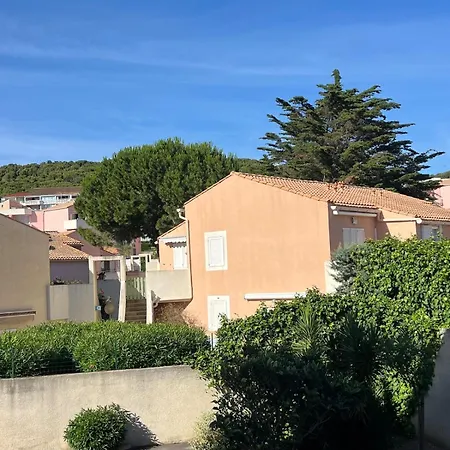 T2 Proche Plage, Parking Et Terrasse דירה